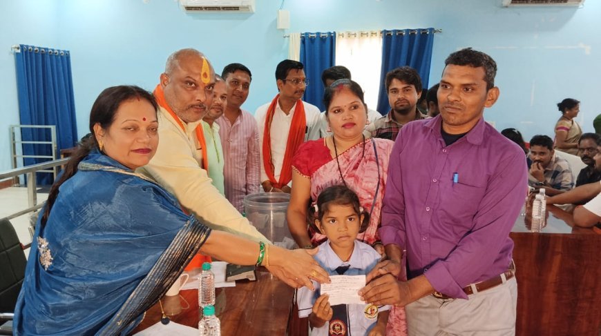 मकान का सपना हुआ साकार: 90 हितग्राहियों को मिला निर्माण अनुमति पत्र, 33 को प्रधानमंत्री आवास की सौगात