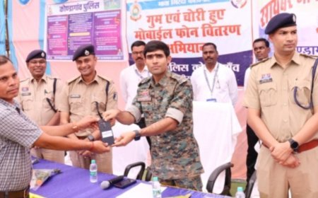 SP अक्षय कुमार ने गुम हुए 115 नग मोबाइल को उनके वास्तविक स्वामियों को सौंपा, पुलिस को दिया धन्यवाद