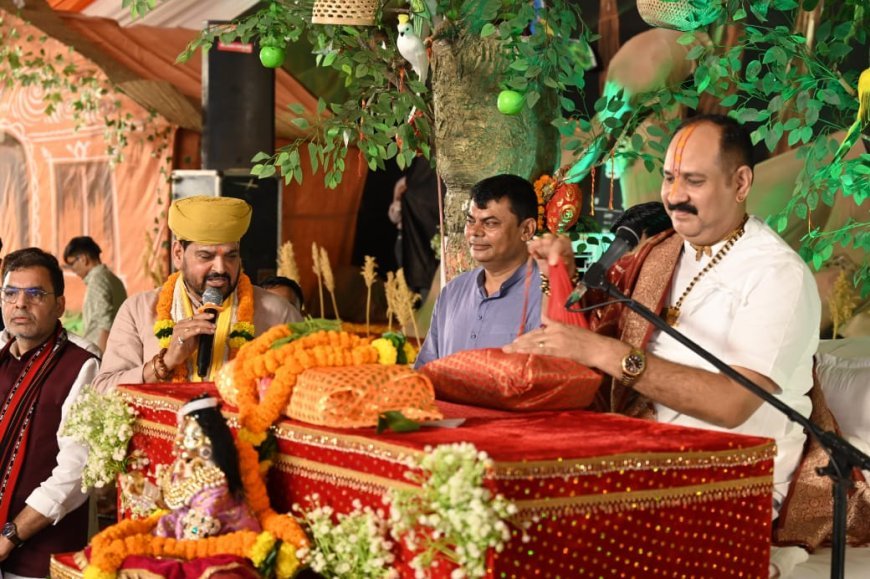 सावन श्रद्धा का पर्व, शिव ही हैं मोक्ष का माध्यम: पं. प्रदीप मिश्रा