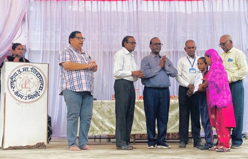 राष्ट्रीय विद्यालय में प्रतिभा सम्मान समारोह और ओलंपियाड विजेताओं का गौरवपूर्ण सम्मान