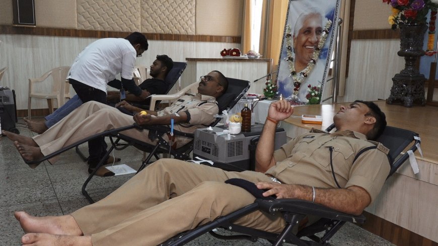 एकता और सेवा की मिसाल : ब्रह्माकुमारीज के रक्तदान महाअभियान में हजारों लोगों ने दिया जीवनदान