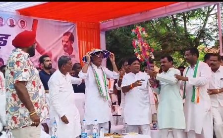 “वोट चोर गद्दी छोड़” अभियान में दुर्ग पहुंचे सचिन पायलट, कार्यकर्ताओं ने किया गर्मजोशी से स्वागत