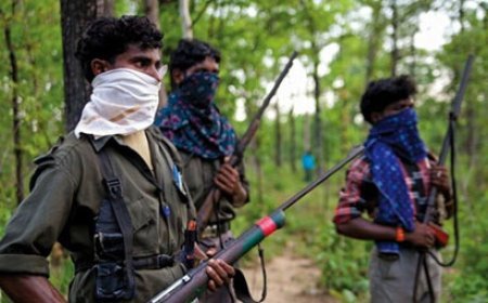 दो साल में नक्सलियों ने 10 भाजपा नेताओं की हत्या: बस्तर में खौफ ऐसा कि कार्यकर्ता रात घर नहीं लौटते