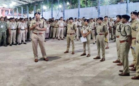 मां बम्लेश्वरी डोंगरगढ़ क्वांर नवरात्रि मेला में 1000 से अधिक पुलिसकर्मियों ड्यूटी में तैनात, SP मोहित गर्ग ने दिए आवश्यक दिशा निर्देश