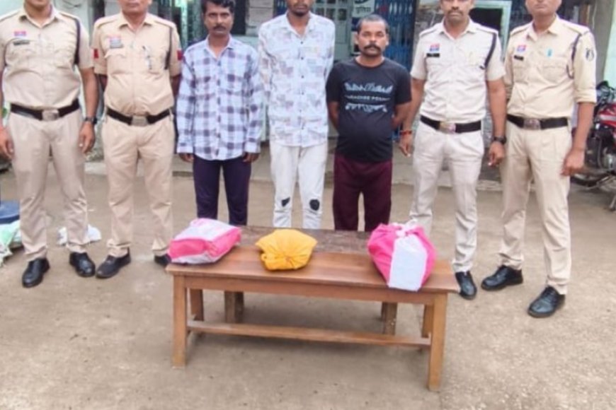 पुलिस महानिरीक्षक रामगोपाल गर्ग के निर्देशन में दुर्ग रेंज के 250 से अधिक ठिकानों पर छापेमारी, 200 से अधिक नशा तस्करों की गिरफ्तारी"