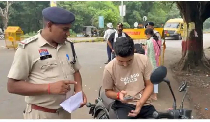 हेलमेट पर सख्ती बढ़ी:सेंट्रल ऐवन्यू चौक पर बिना हेलमेट नहीं चला सकेंगे वाहन, सेक्टर-1 से सेक्टर-9 तक पूरा मार्ग अब ग्रे स्पॉट जोन