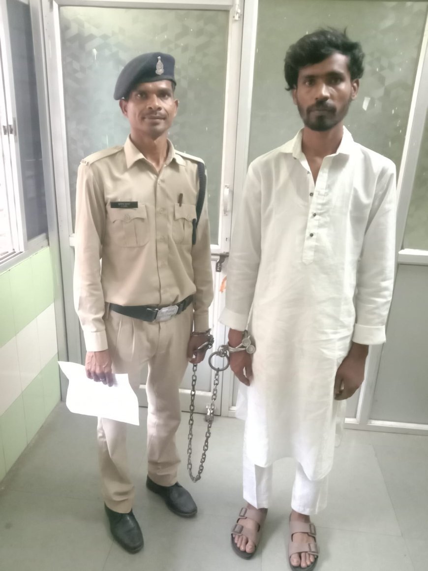 गंडई से चाकू सप्लाई करने वाला गिरफ्तार, उतई पुलिस की बड़ी कार्रवाई