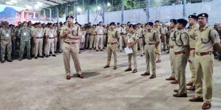 मां बम्लेश्वरी डोंगरगढ़ क्वांर नवरात्रि मेला में 1000 से अधिक पुलिसकर्मियों ड्यूटी में तैनात, SP मोहित गर्ग ने दिए आवश्यक दिशा निर्देश