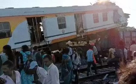 ब्रेकिंग न्यूज़ - छत्तीसगढ़ में बड़ा रेल हादसा, पैसेंजर ट्रेन मालगाड़ी से टकराई; राहत कार्य जारी