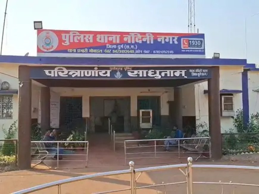 तेज रफ्तार ट्रक ने ली महिला की जान: दुर्ग में दो बाइकों की भिड़ंत के बाद दर्दनाक हादसा