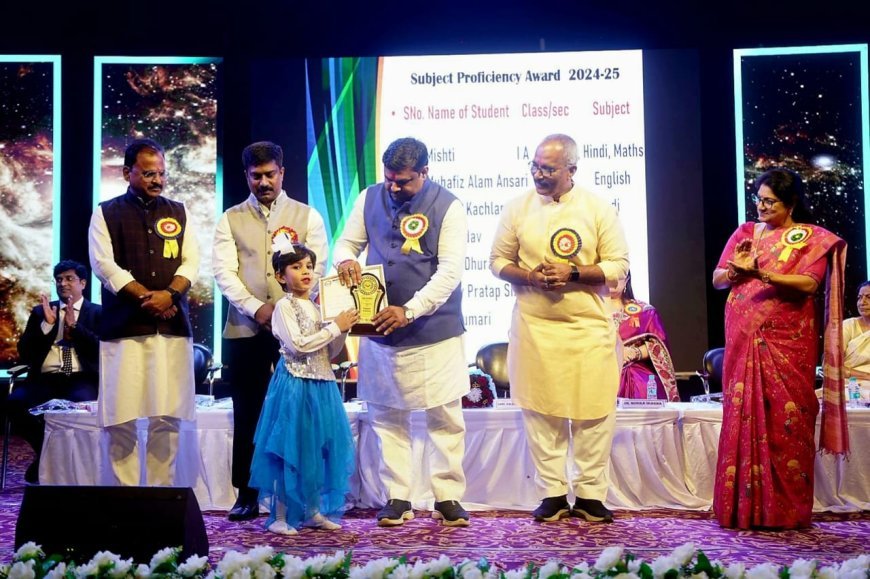 मैत्री विद्या निकेतन में 37वाँ वार्षिक उत्सव “नवरंग 2025” का भव्य आयोजन