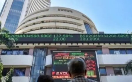 सेंसेक्स में 400 अंक की फिसलन: निफ्टी भी दिन के उच्च स्तर से 130 अंक नीचे आया