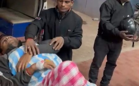 छावनी चौक पर तेज़ रफ्तार मिनी ट्रक ने बाइक सवारों को रौंदा, दो युवक गंभीर