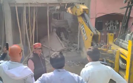 बिलासपुर में अवैध निर्माण पर निगम की सख्ती, चला बुलडोजर