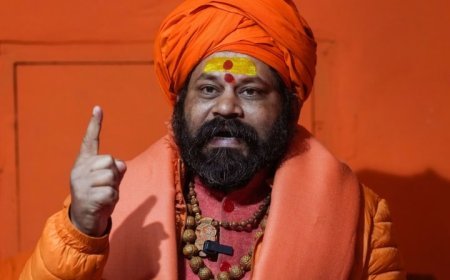 कथावाचक विवाद में बयान से सियासी तूफान… अयोध्या के महंत ने भूपेश बघेल को बताया रावण