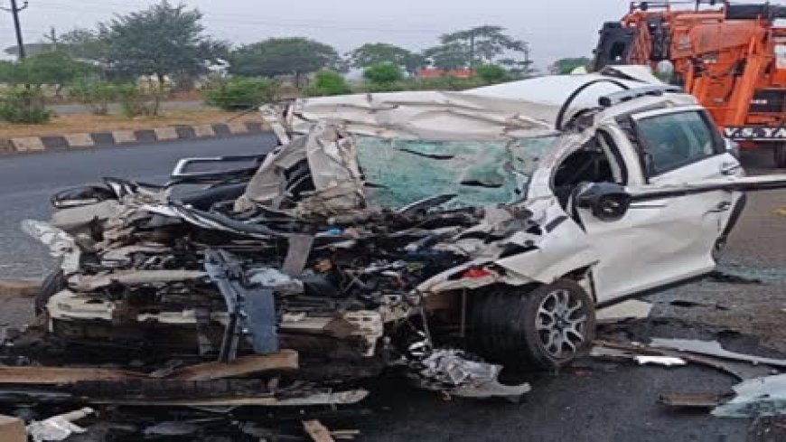 भीषण एक्सीडेंट! आमने-सामने भिड़ी सूमो और पिकअप, ड्राइवर की मौके पर मौत