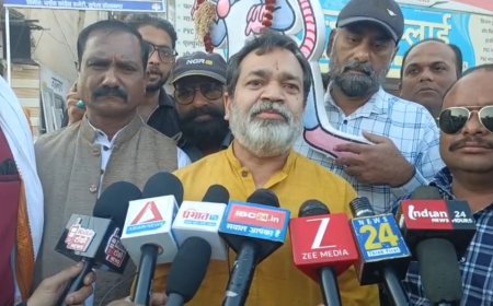 धान घोटाले पर कांग्रेस का तीखा व्यंग्य: भिलाई में ‘चूहा सम्मान रैली’, करोड़ों के नुकसान पर सरकार कटघरे में