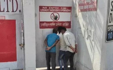 कोल्ड ड्रिंक निर्माता कंपनी में IT की कार्रवाई, खातों और स्टॉक की जांच