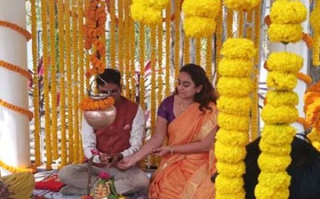 खास समाचार : पूजा कर विधानसभा पहुंचे ओपी चौधरी, आज पेश होगा विकास का खाका