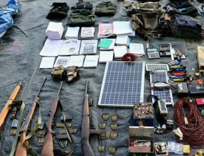 अबूझमाड़ में नक्सलियों की हथियार फैक्ट्री ध्वस्त, 1000 किलो एल्युमिनियम समेत बड़ा जखीरा जब्त