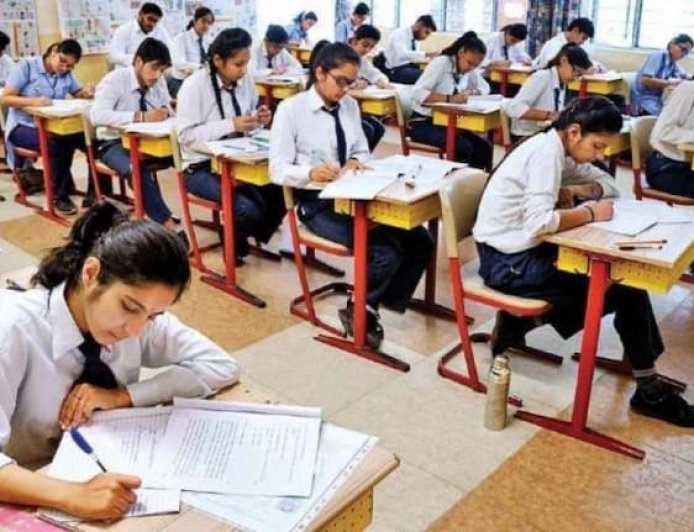 एग्जाम से पहले बड़ा झटका, 1400 से ज्यादा छात्र नहीं दे पाएंगे बोर्ड परीक्षा, जानें वजह…