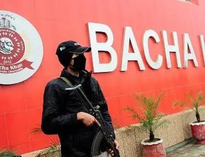 भारत का राष्ट्रगान गाने पर चार छात्र निष्कासित, विश्वविद्यालय के फैसले पर उठे सवाल