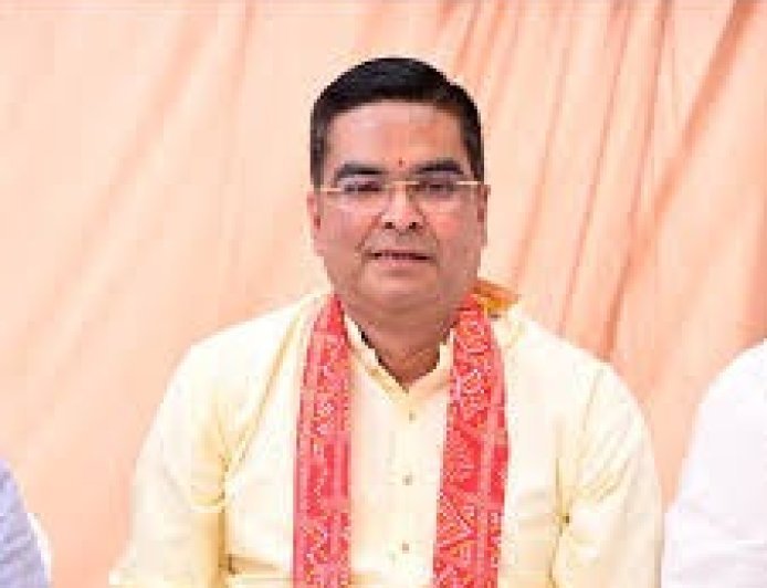 होली पर हुड़दंगियों की खैर नहीं : वैशाली नगर विधायक रिकेश का बड़ा ऐलान, असामाजिक तत्वों की सूचना देने पर मिलेगा ₹21,000 का इनाम