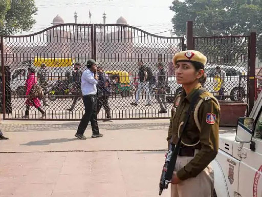 दक्षिण और पूर्वी भारत में छापेमारी: 8 संदिग्ध हिरासत में, विदेशी नेटवर्क से जुड़े होने का शक