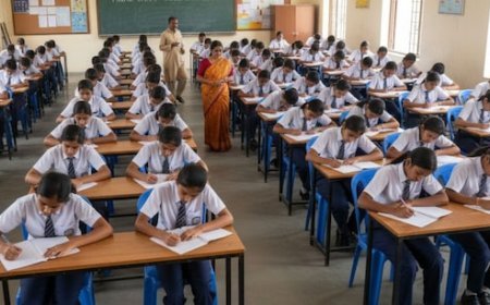 17 मार्च से 8वीं की वार्षिक परीक्षा! उसी समय शिक्षकों की ट्रेनिंग… व्यवस्था पर उठा सवाल