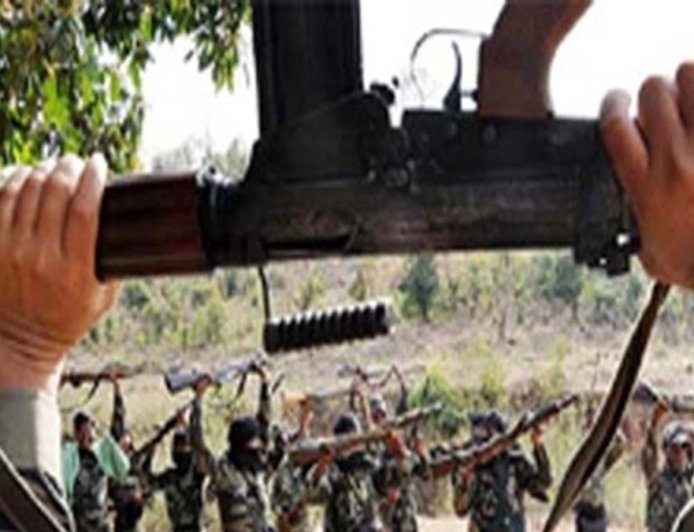 31 मार्च की डेडलाइन से पहले बड़ा सरेंडर… हैदराबाद में 130 नक्सलियों ने किया आत्मसमर्पण, भारी मात्रा में हथियार भी सौंपे