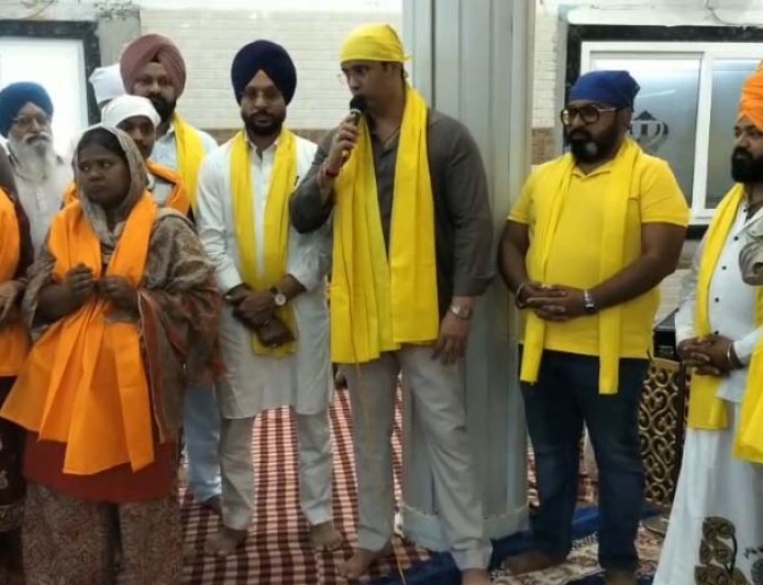 धर्म परिवर्तन के बाद सिख परिवार की ‘घर वापसी’, समुदाय ने किया स्वागत