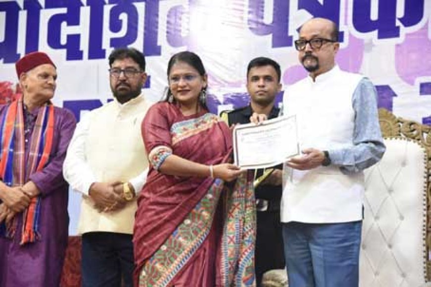 लोकतंत्र के चौथे स्तम्भ को और अधिक सुदृढ़, विश्वसनीय और जनोन्मुखी बनाएं- राज्यपाल श्री डेका