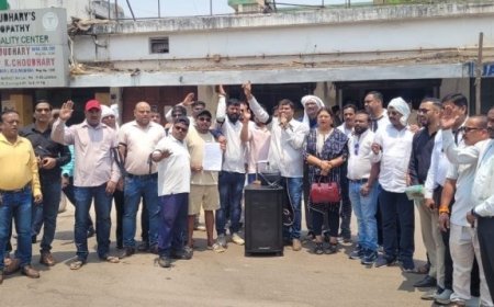 भिलाई सेक्टर-6 में शराब दुकान के खिलाफ जनआक्रोश: काली पट्टी बांधकर किया प्रदर्शन