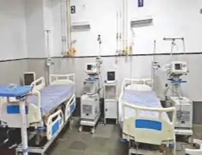 आयुष्मान योजना में बड़ा एक्शन: छत्तीसगढ़ के 33 अस्पताल सस्पेंड, 26 का भुगतान रोका