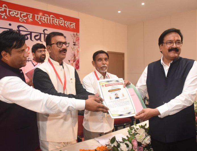 अविनाश अग्रवाल का रिकॉर्ड कायम: CCDA के महासचिव पद पर लगातार पाँचवीं बार जीत