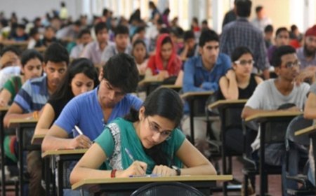 हेमचंद यादव विश्वविद्यालय में चौकाने वाला मामला, इंग्लिश के पेपर में हिंदी लिख आए एलएलबी के छात्र