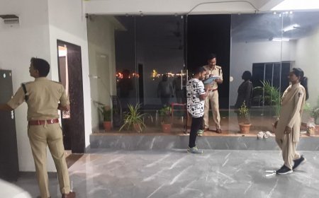 सोमनी पुलिस की देर रात कार्रवाई, रिसॉर्ट और ढाबों में छापेमारी कर कई लोगों पर केस दर्ज