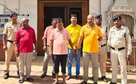 भिलाई में मकान के भीतर सज रही थी जुए की महफिल, पुलिस रेड में 5 गिरफ्तार