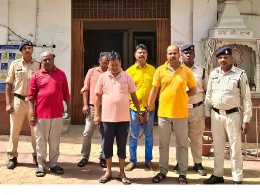 भिलाई में मकान के भीतर सज रही थी जुए की महफिल, पुलिस रेड में 5 गिरफ्तार