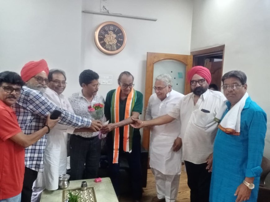 वरिष्ठ कांग्रेस नेता मदन जैन के जन्मदिन पर जुटे कांग्रेसजन, अरुण वोरा ने दी शुभकामनाएं