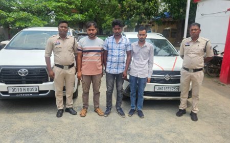 ‘ऑपरेशन आघात’ में रायगढ़ पुलिस की बड़ी कार्रवाई, 300 किलो गांजा के साथ तीन तस्कर गिरफ्तार