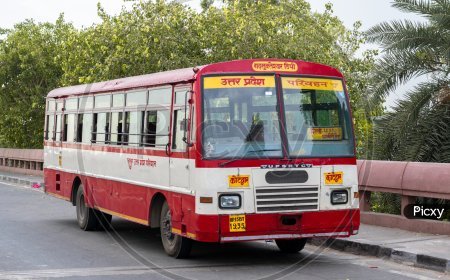 परिवहन विभाग का बड़ा फैसला, नियम तोड़ने वाली बसों पर होगी कार्रवाई, परमिट भी होगा निरस्त