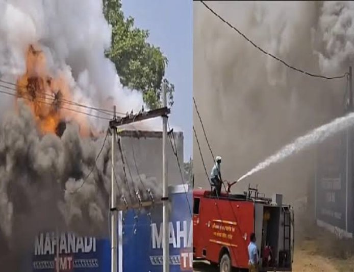 कटघोरा पटाखा गोदाम में भीषण आग, दमकल की 3 गाड़ियां मौके पर, धमाकों से दहला इलाका
