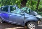 सेंट्रल एवेन्यू पर दर्दनाक हादसा: तेज रफ्तार कार पेड़ से टकराई, दो युवकों की मौत