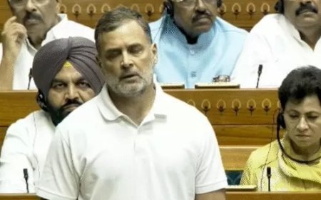 लोकसभा में राहुल गांधी के भाषण पर बवाल: ‘इडियट’ शब्द को लेकर सत्ता पक्ष ने जताई कड़ी आपत्ति
