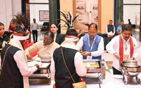 राष्ट्रपति भवन के विशेष अतिथि बने बस्तर के मांझी-चालकी : बस्तर पंडुम-2026 के विजेताओं और जनजातीय प्रतिनिधियों का हुआ विशेष सम्मान