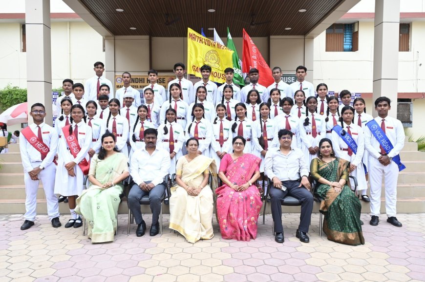 मैत्री विद्या निकेतन में छात्र नेतृत्व का सम्मान, नवनिर्वाचित पदाधिकारियों ने ली शपथ