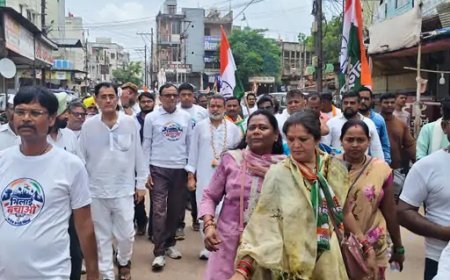 ‘भिलाई बचाओ’ मार्च पर भाजपा का पलटवार, बोली- कांग्रेस अपने ही शासन से शहर बचाने निकली है