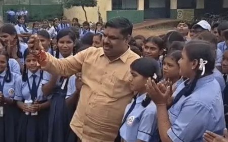 चक्काजाम के बाद पेंड्रावन पहुंचे शिक्षा मंत्री, छात्रों से बोले- पढ़ाई पर दें ध्यान