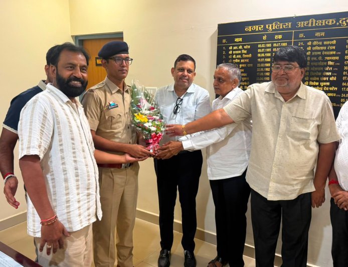 एएसपी श्री शोभराज अग्रवाल का कैट एवं सराफा एसोसिएशन दुर्ग ने किया अभिनंदन
